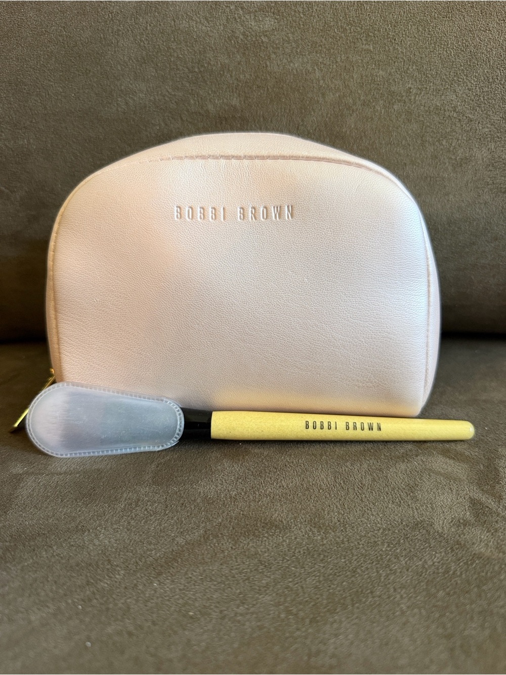 Bobbi Brown Foundation Brush & Blush Shimmer Zipper Pouch